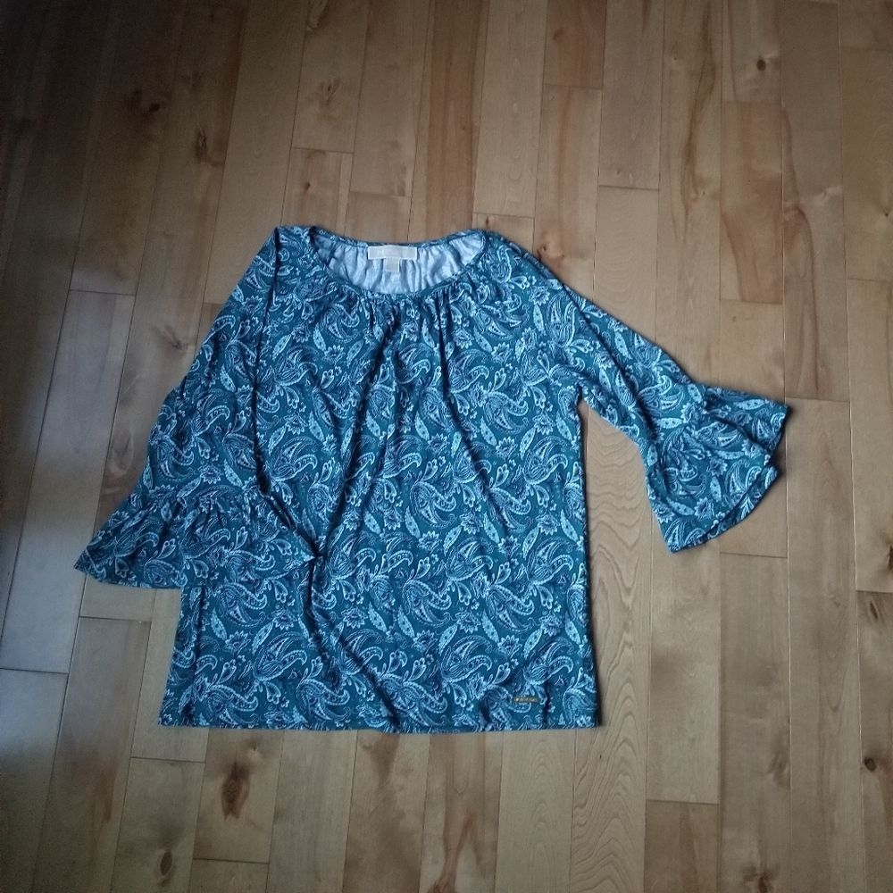 Michael Kors‎ size small shirt